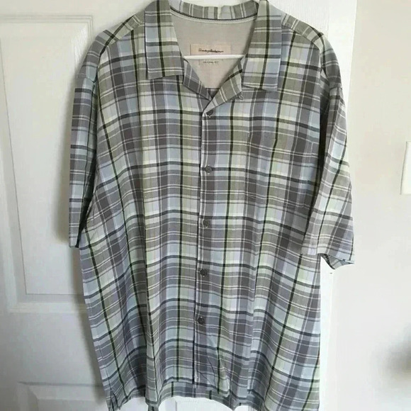 Tommy Bahama Original Fit 100% Silk Shirt - Picture 1 of 4